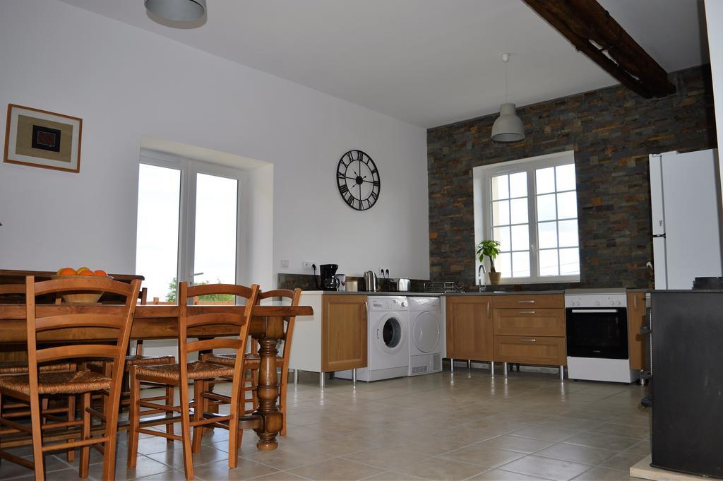 Aux Volets Bleus Chez Mark & Sylvie Rouffignac Saint-Cernin Luaran gambar